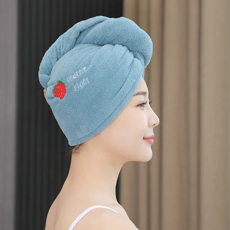 Toalha de cabelo super absorvente e macia para mulheres. Toca estilosa e fácil de usar.